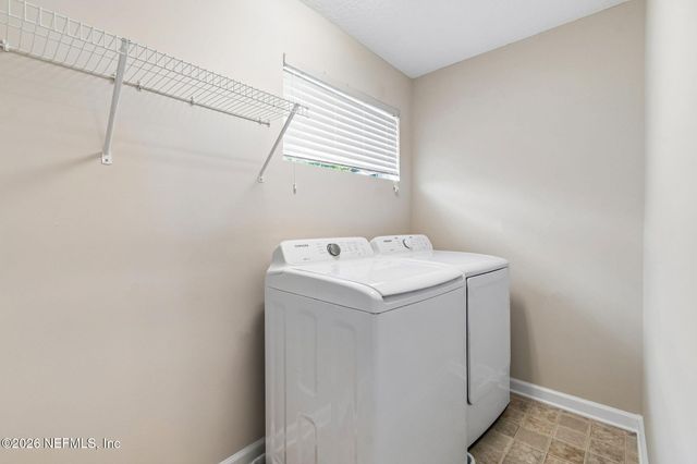 2529 CANEY OAKS Drive W, Jacksonville, FL 32218