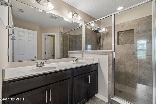 2529 CANEY OAKS Drive W, Jacksonville, FL 32218