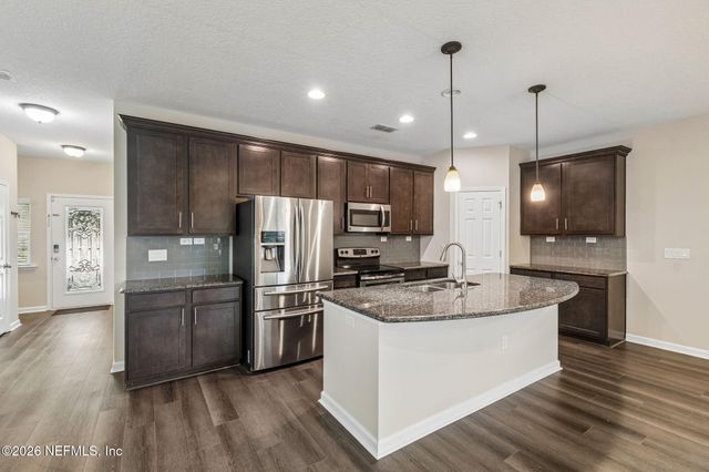 2529 CANEY OAKS Drive W, Jacksonville, FL 32218
