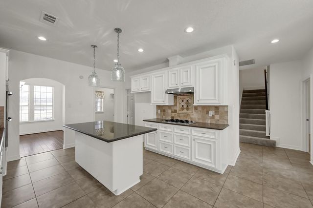 104 Fish Creek Thoroughfare, Montgomery, TX 77316