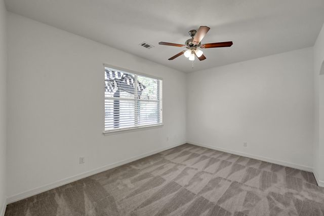 104 Fish Creek Thoroughfare, Montgomery, TX 77316