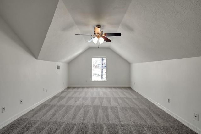 104 Fish Creek Thoroughfare, Montgomery, TX 77316