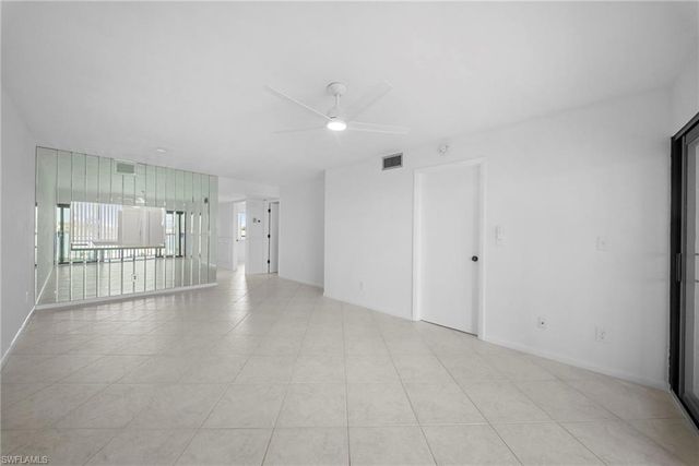 750 Elkcam CIR 312, Marco Island, FL 34145