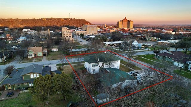 503 NW 4th Avenue, Mineral Wells, TX 76067