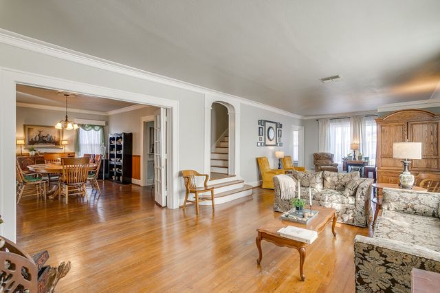 503 NW 4th Avenue, Mineral Wells, TX 76067