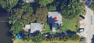 11712 NW 22nd Ct, Miami, FL 33167