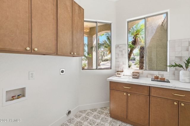 16344 E BAINBRIDGE Avenue, Fountain Hills, AZ 85268