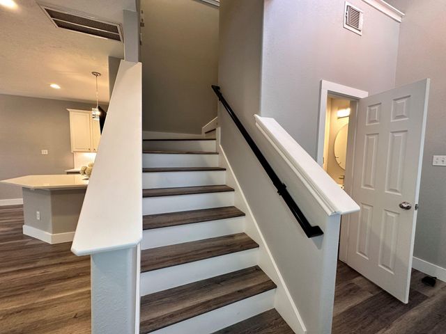 46 Summerhaze Circle, The Woodlands, TX 77382