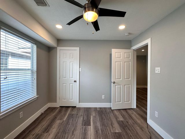 46 Summerhaze Circle, The Woodlands, TX 77382