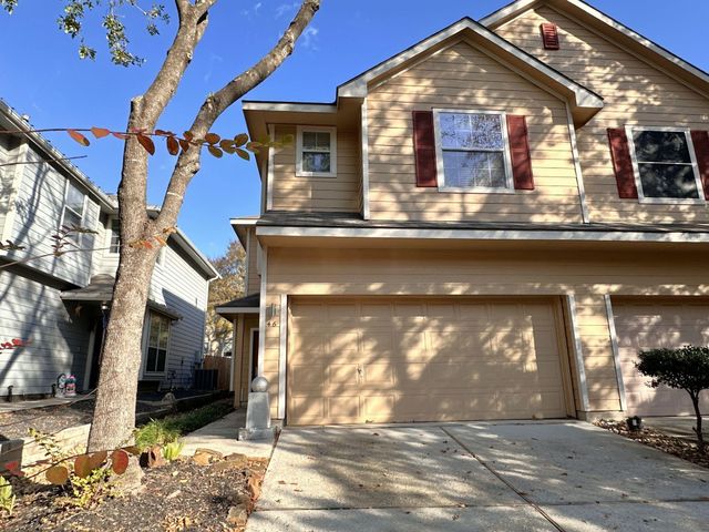 46 Summerhaze Circle, The Woodlands, TX 77382