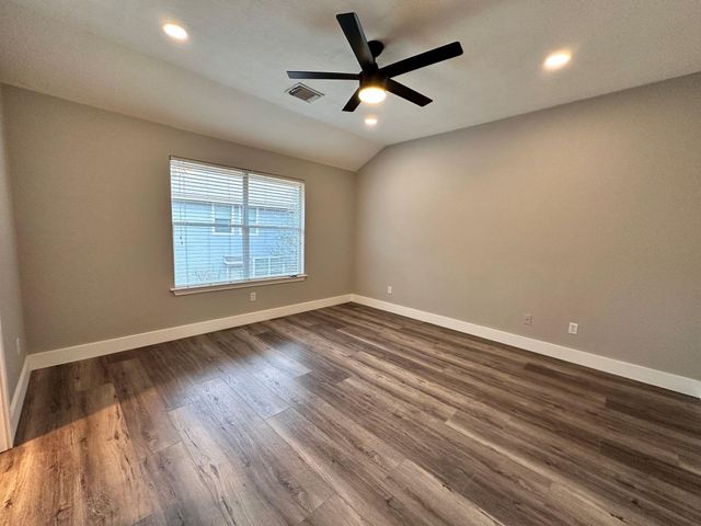 46 Summerhaze Circle, The Woodlands, TX 77382