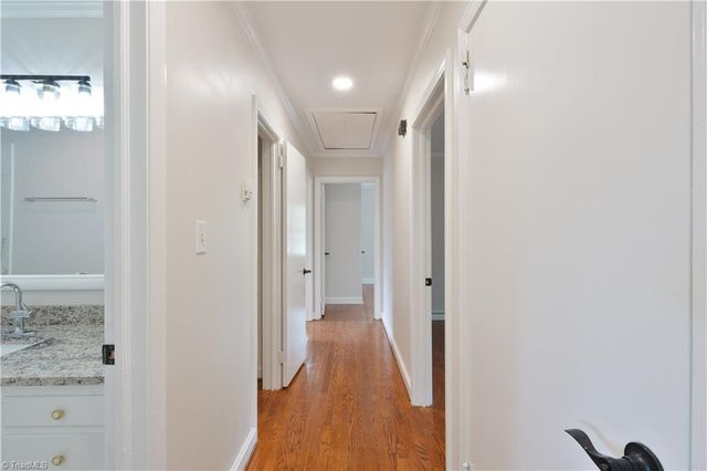 215 Raeford Avenue, Lexington, NC 27292