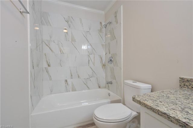 215 Raeford Avenue, Lexington, NC 27292