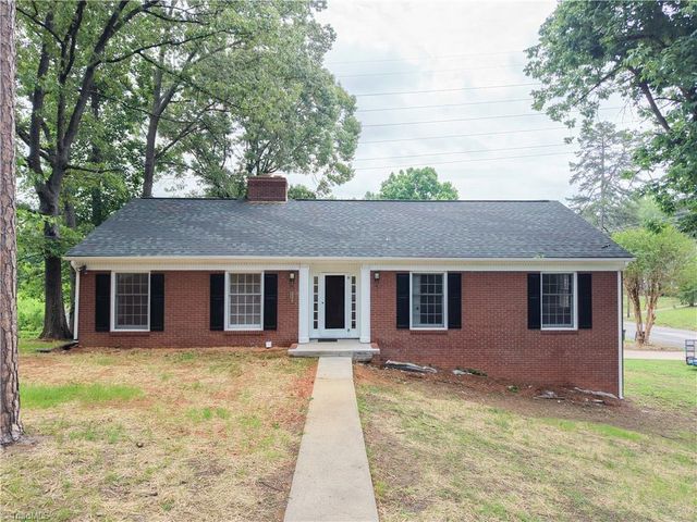 215 Raeford Avenue, Lexington, NC 27292