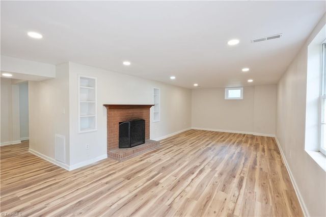 215 Raeford Avenue, Lexington, NC 27292
