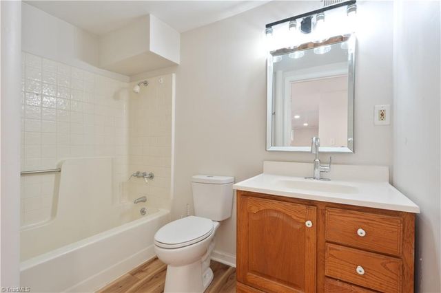 215 Raeford Avenue, Lexington, NC 27292