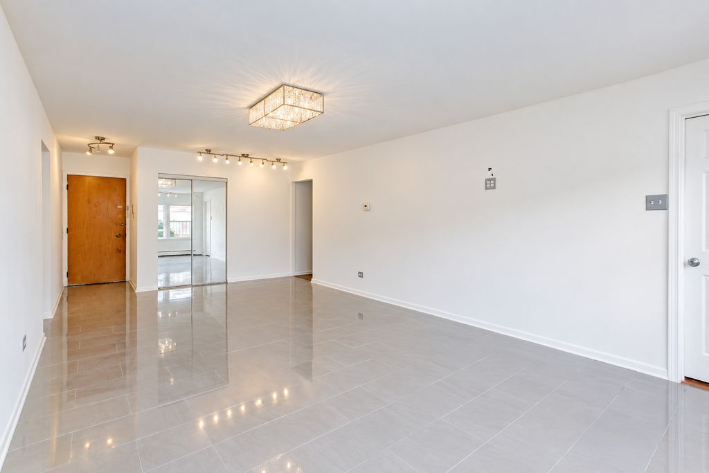 4820 W CONRAD Street 106, Skokie, IL 60077 — photo 5
