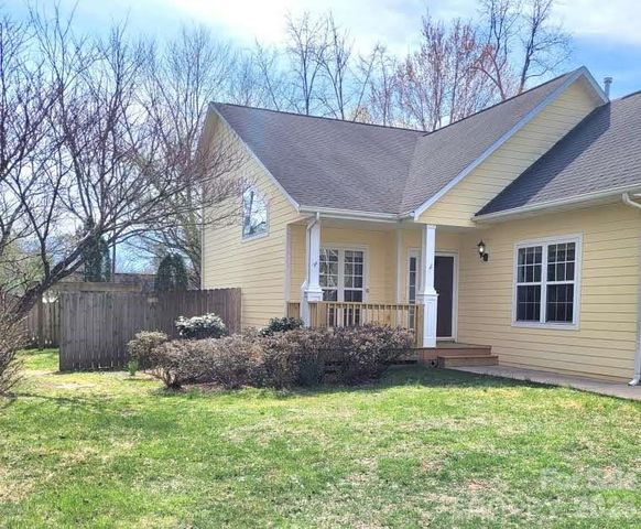 35 Cotton Creek Circle, Black Mountain, NC 28711