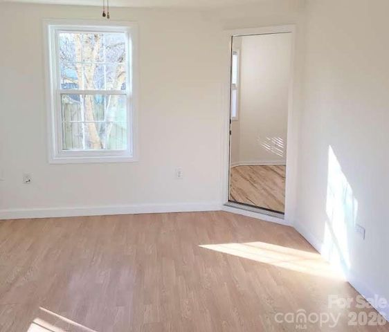 35 Cotton Creek Circle, Black Mountain, NC 28711