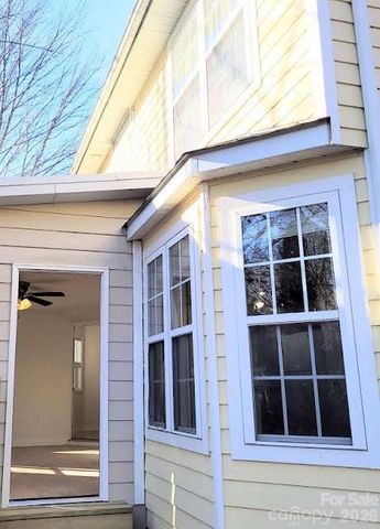 35 Cotton Creek Circle, Black Mountain, NC 28711