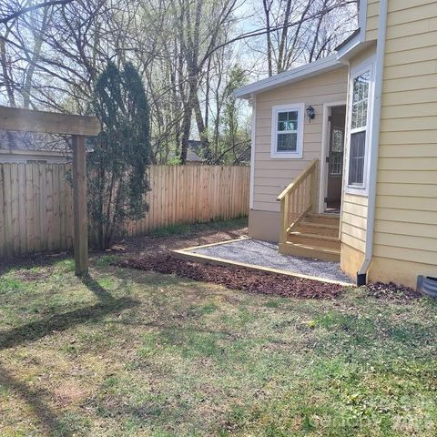 35 Cotton Creek Circle, Black Mountain, NC 28711