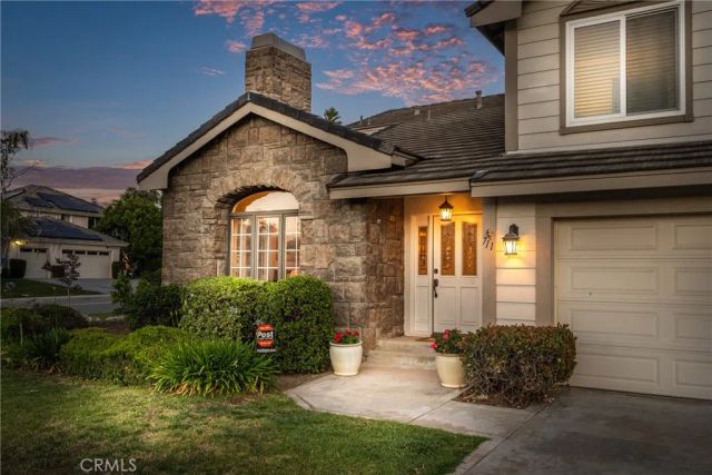 711 Afton Court, Redlands, CA 92374