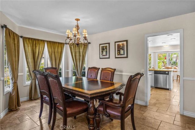 711 Afton Court, Redlands, CA 92374
