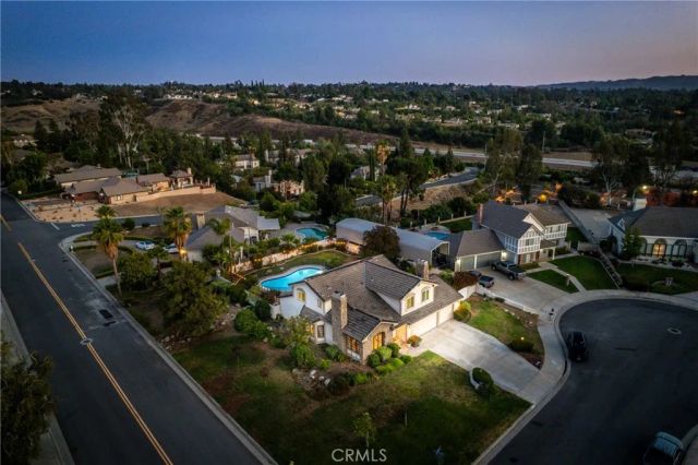 711 Afton Court, Redlands, CA 92374