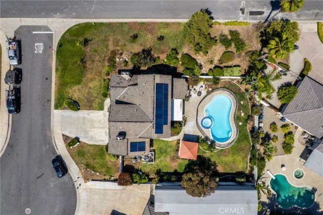 711 Afton Court, Redlands, CA 92374