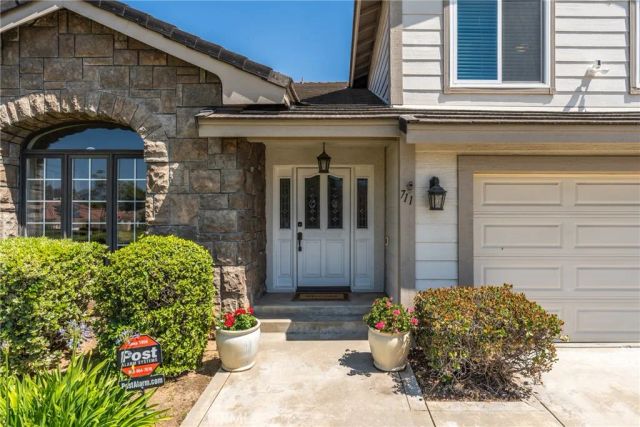 711 Afton Court, Redlands, CA 92374
