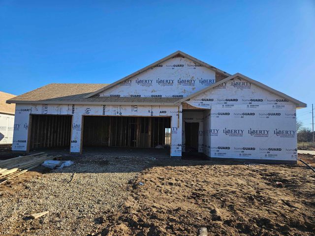 1002 N Forestview Ct, Wichita, KS 67235