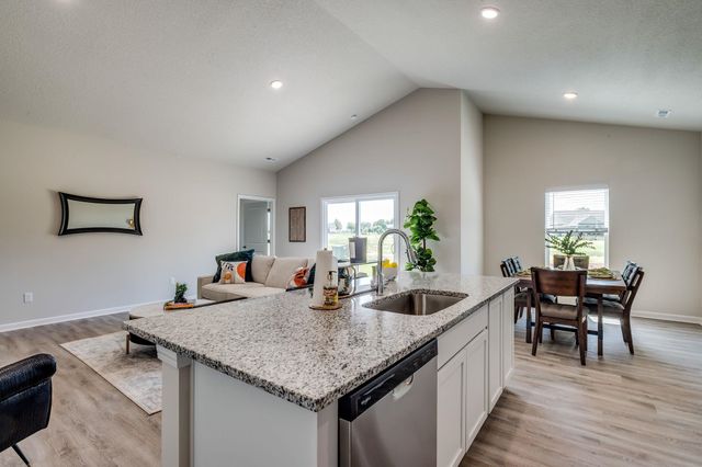 1002 N Forestview Ct, Wichita, KS 67235