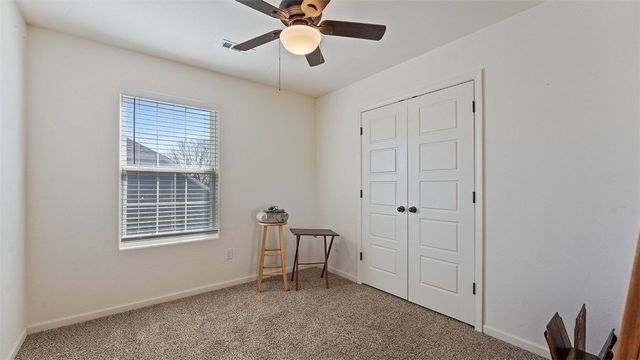 303 Fieldstone Circle, Gravette, AR 72736