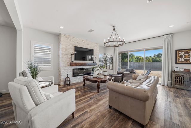 5276 N 182ND Lane, Litchfield Park, AZ 85340
