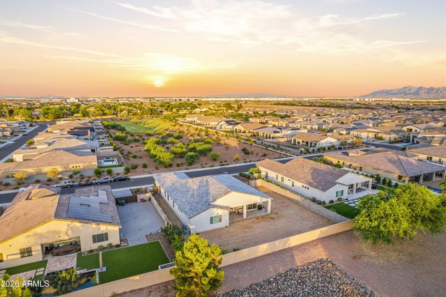5276 N 182ND Lane, Litchfield Park, AZ 85340