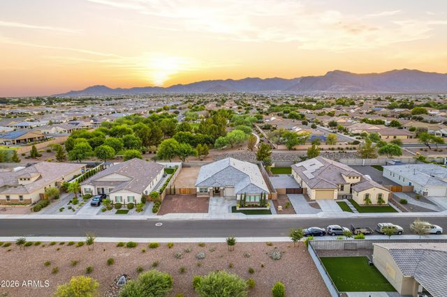 5276 N 182ND Lane, Litchfield Park, AZ 85340