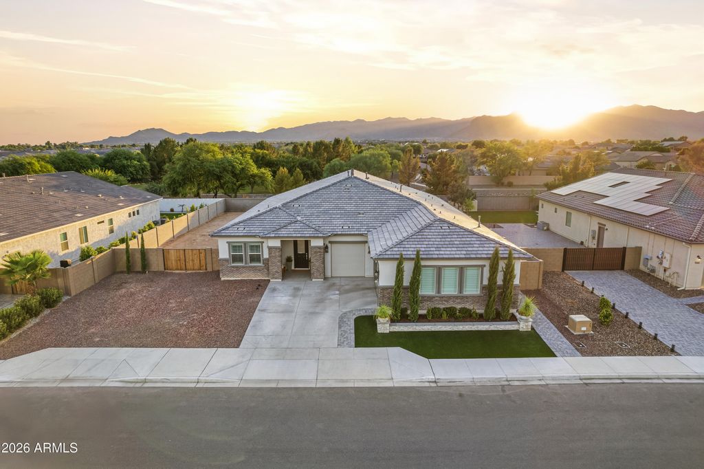 5276 N 182ND Lane, Litchfield Park, AZ 85340 — photo 4