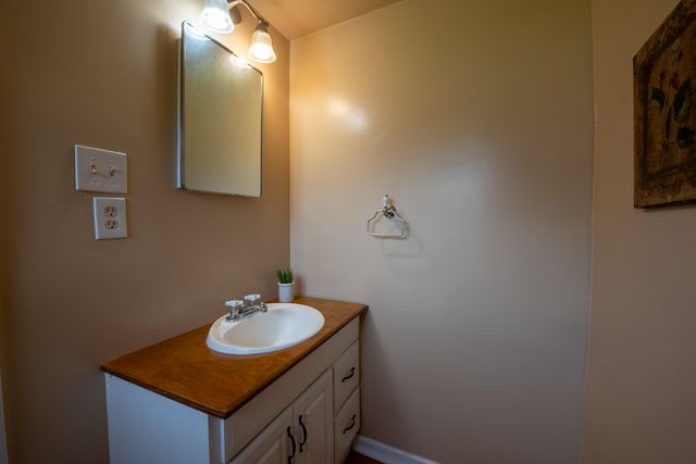 1190 Meadow Road, Tawas City, MI 48763