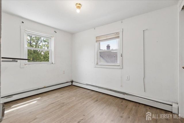 37 Hensler Lane, Sayreville, NJ 08872
