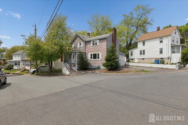 37 Hensler Lane, Sayreville, NJ 08872