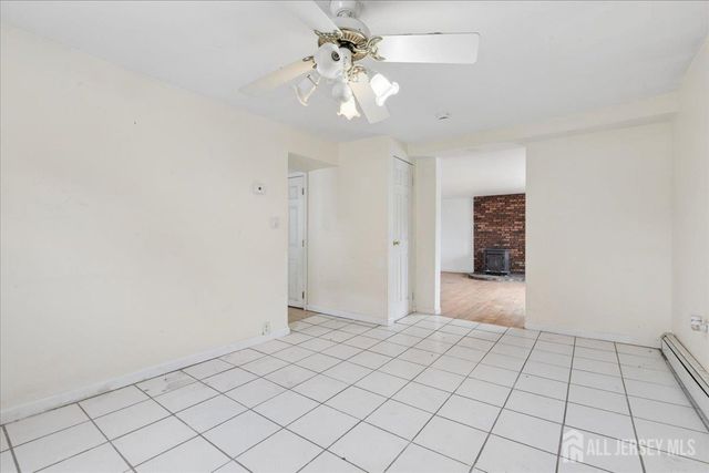37 Hensler Lane, Sayreville, NJ 08872