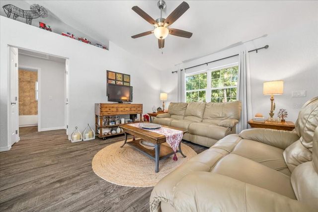 543 N ROOKS AVENUE, Inverness, FL 34453