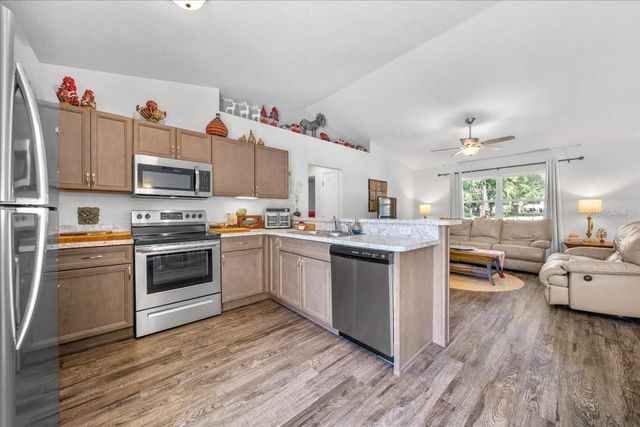 543 N ROOKS AVENUE, Inverness, FL 34453