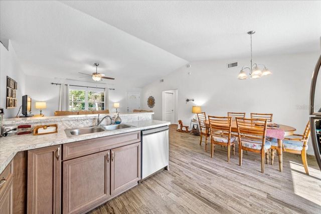 543 N ROOKS AVENUE, Inverness, FL 34453