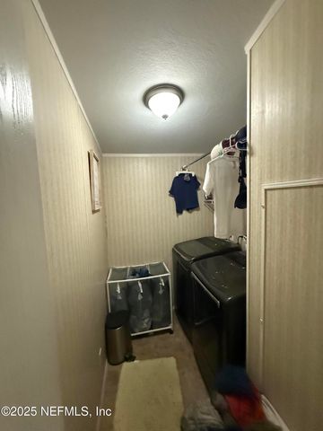 955 VILLAGE GREEN Drive, Jacksonville, FL 32234