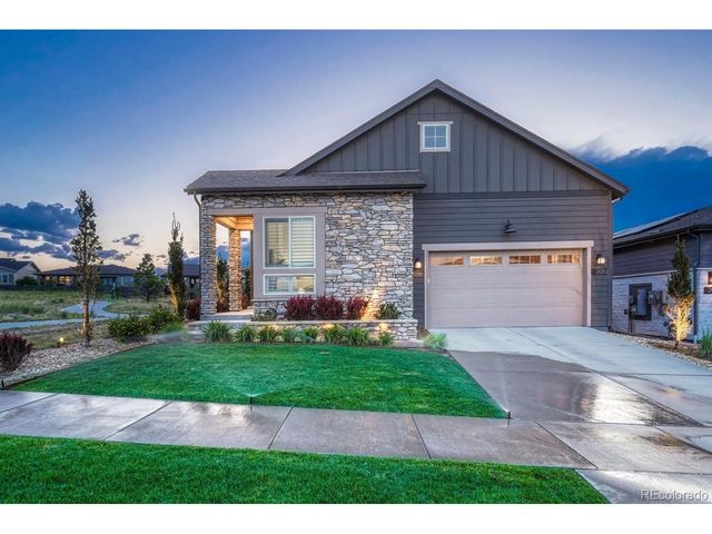 2083 Rim Ridge Dr, Castle Rock, CO 80108