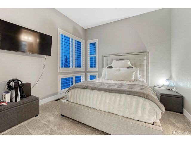2083 Rim Ridge Dr, Castle Rock, CO 80108
