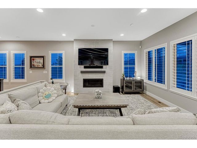 2083 Rim Ridge Dr, Castle Rock, CO 80108