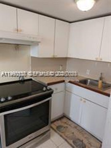 16450 NW 2nd Ave 215, Miami, FL 33169