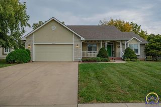 7622 SW 27th ST, Topeka, KS 66614